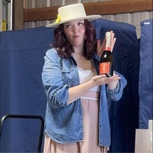 Meet your Posher, Daisha